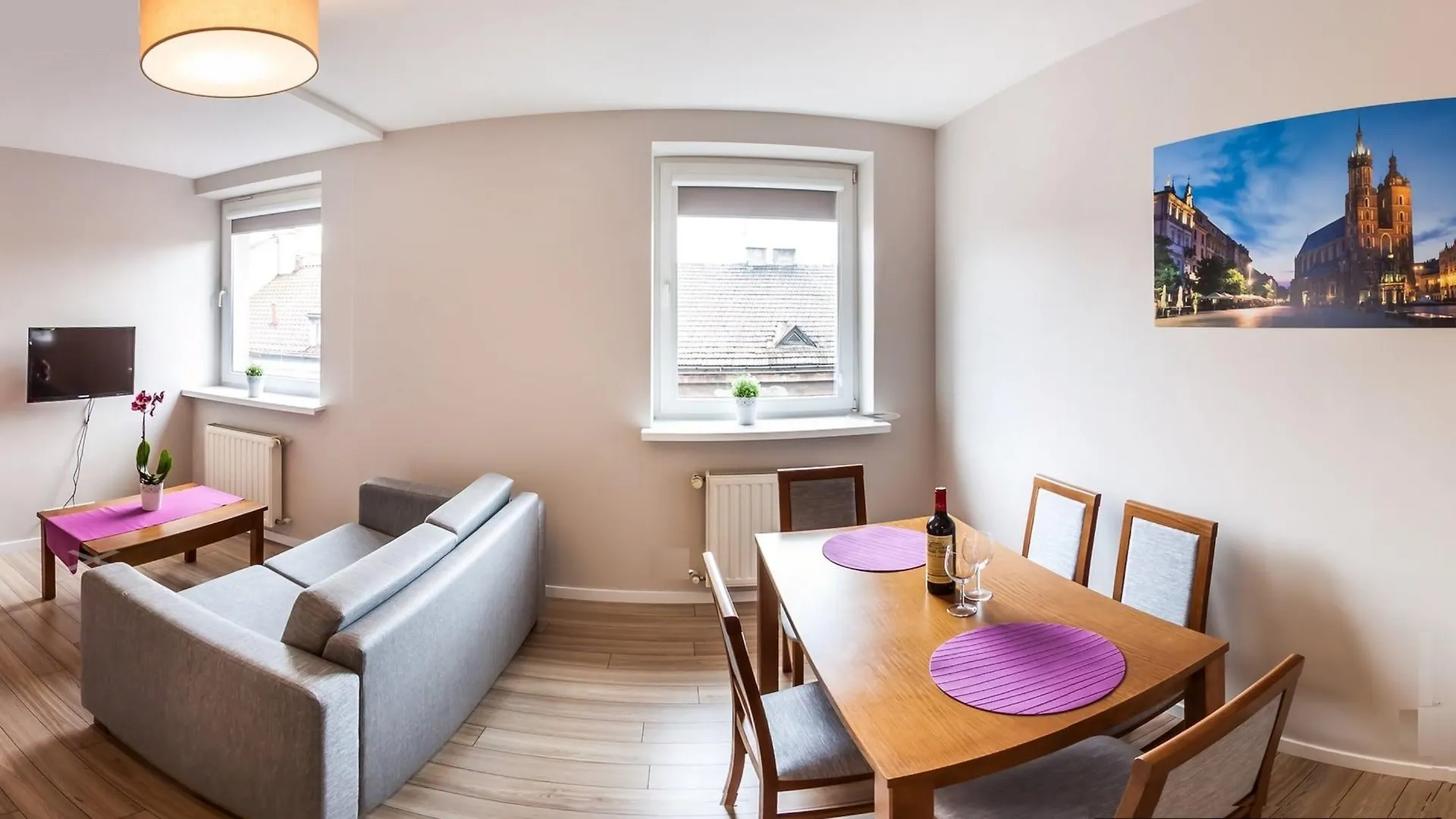 Emaus Apartments Krakov 3*,