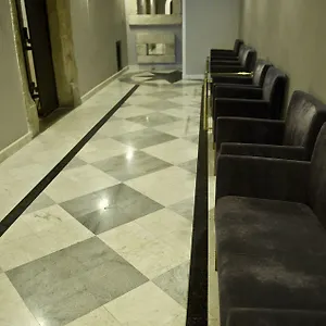 إليكتور فندق